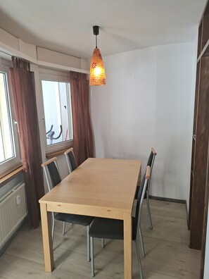 Dineren