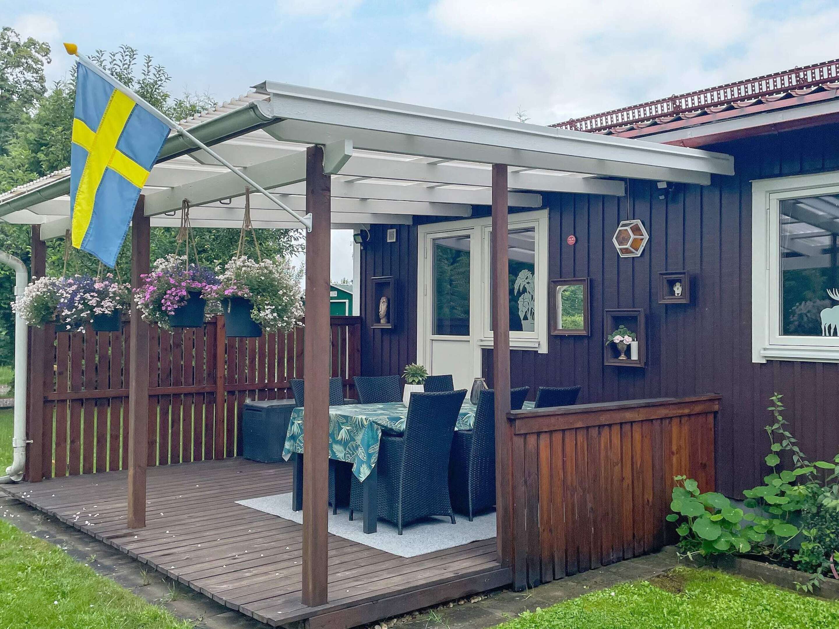 Rumah | Tempat makan outdoor