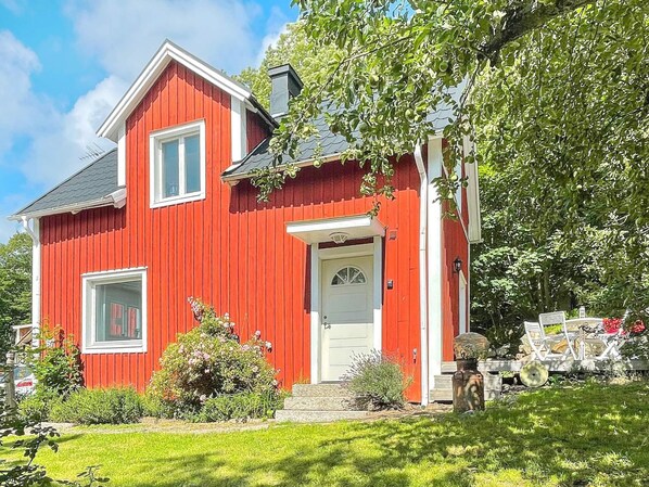 House | Exterior