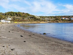 Beach - 4 Star Holiday Home in Grebbestad-by Traum (Grebbestad)