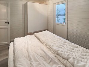 House - 6 Person Holiday Home in Bremnes-by Traum (Bomlo)