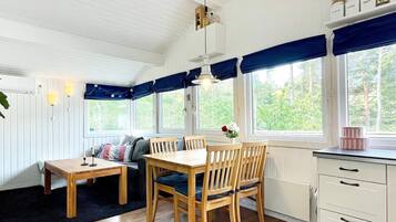 House | Dining