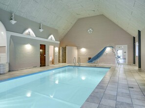 Maison | Piscine | Piscine intérieure, piscine extérieure