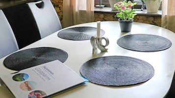 House | Dining
