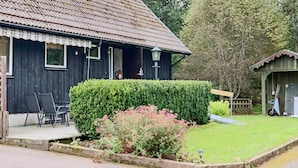 House | Exterior - 4 Star Holiday Home in Ullared (Ullared)