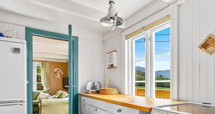 6 Person Holiday Home in Averoy-by Traum