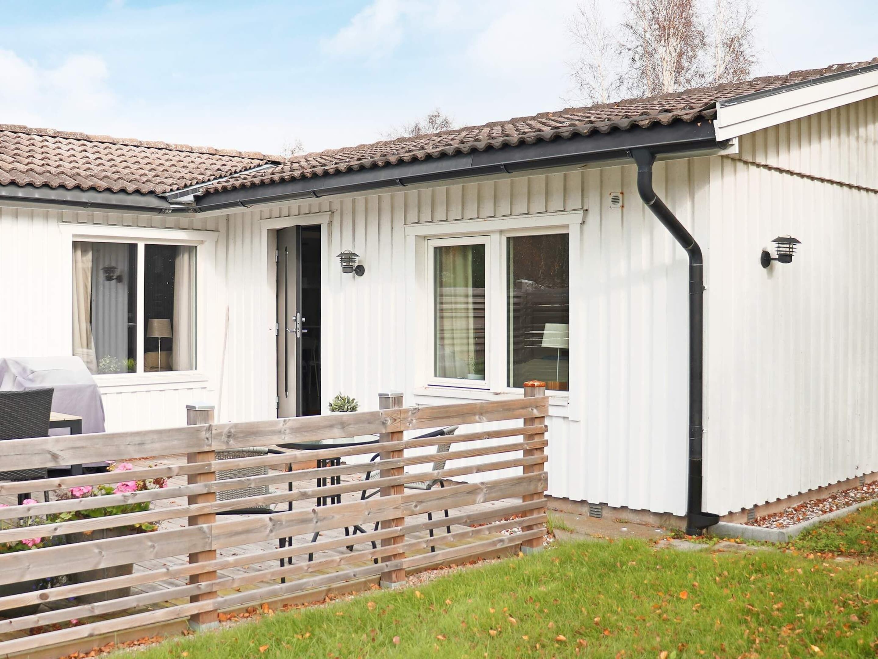 House | Outdoor dining