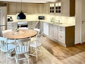 House | Private kitchen