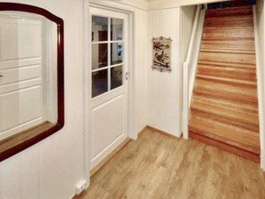 House | Interior - 10 Person Holiday Home in Snillfjord (Orkland)
