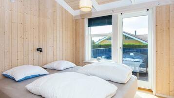 House | 4 bedrooms, individually furnished