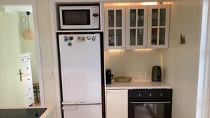 Private kitchen - 4 Person Holiday Home in Vejby (Vejby)