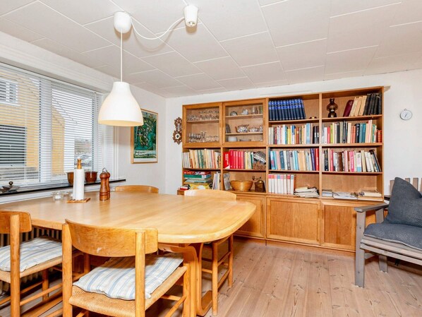 House | Dining
