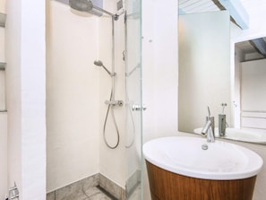 House | Bathroom - 4 Star Holiday Home in Ebeltoft (Ebeltoft)