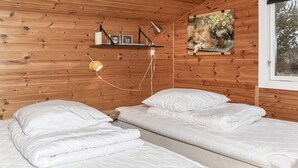 Unclassified image, 4 of 16, button - 4 Person Holiday Home in Logstor (Logstor)