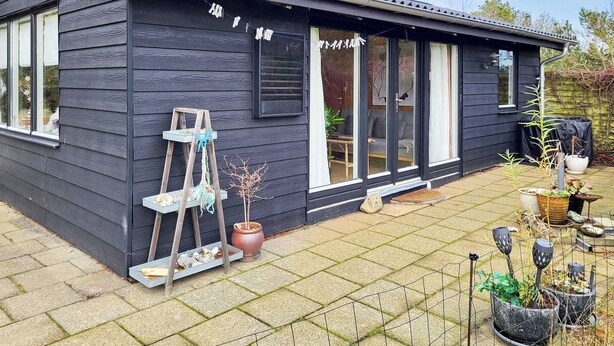 Unclassified image, 1 of 16, button - 4 Person Holiday Home in Logstor (Logstor)