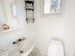 House | Bathroom - 2 Person Holiday Home in Holmsjo (Holmsjö)