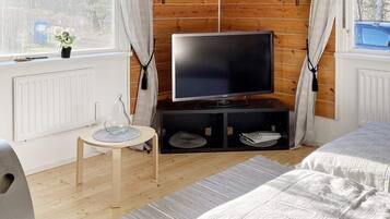 House | 1 bedroom, individually furnished