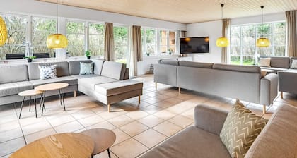 Holiday Home for 22 Guests