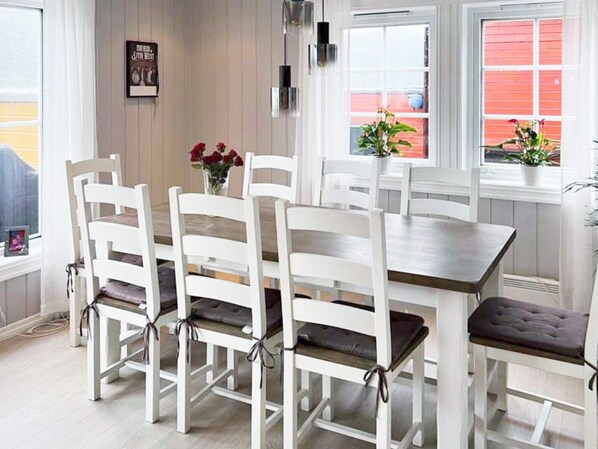 House | Dining - 4 Star Holiday Home in Gursken (Sande)