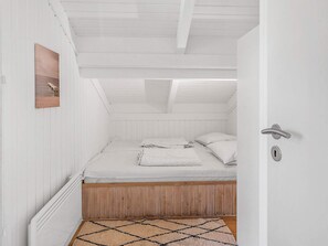 House | 3 bedrooms - 6 Person Holiday Home in Albaek (Aalbaek)