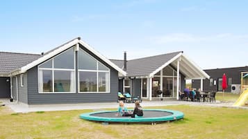 House | Children's area