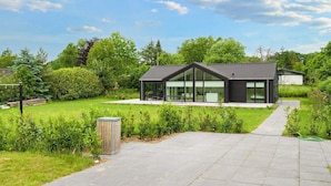 Unclassified image, 2 of 21, button - 5 Star Holiday Home in Gilleleje (Gilleleje)