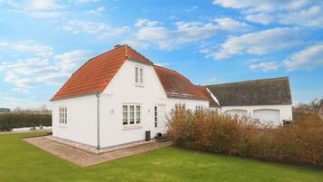 House | Exterior