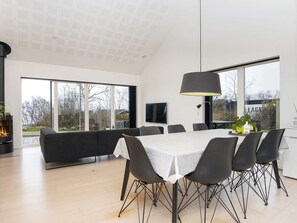 House | Dining