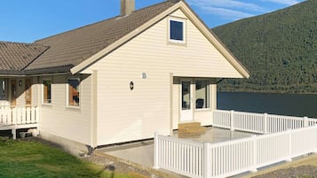 House | Exterior