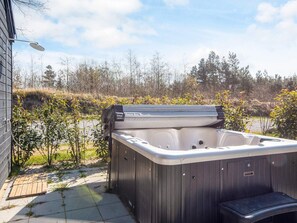 House | View from property - Spacious Retreat for 20 - By Traum Ferienwohnungen (Henne)