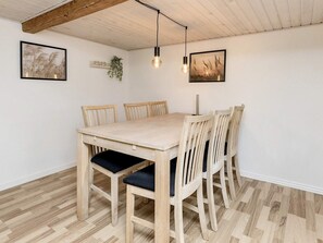 House | Dining - 6 Person Holiday Home in Idestrup (Idestrup)