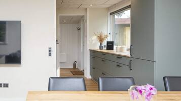 House | Dining