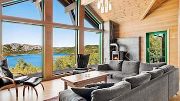 House | Interior
