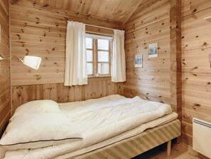 House - 4 Star Holiday Home in Laeso (Læsø)