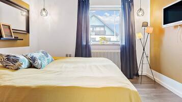 House | 3 bedrooms, individually furnished