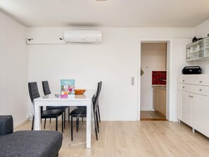 House | Dining - 4 Person Holiday Home in Nordborg (Nordborg)