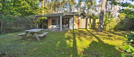 House | Outdoor dining