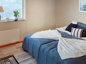 4 bedrooms, individually furnished - 4 Star Holiday Home in Aspero (Branno)