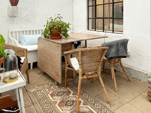 House | Dining
