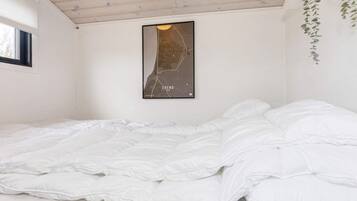 House | 3 bedrooms, individually furnished
