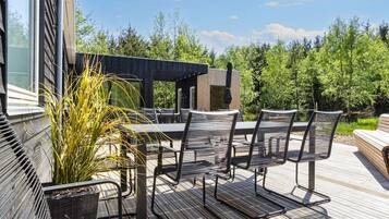 House | Bahagian luar