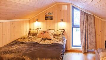 House | 4 bedrooms, individually furnished