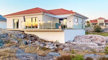 House | Exterior