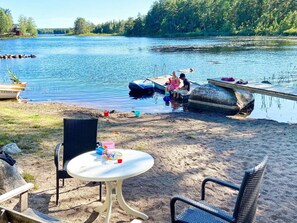 House | Exterior - Idyllic Getaway With Private Beach (Rockneby)