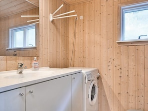 Bathroom - 6 Person Holiday Home in Nexo (Nexø)
