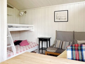 Casa | 1 habitación y muebles diferentes 