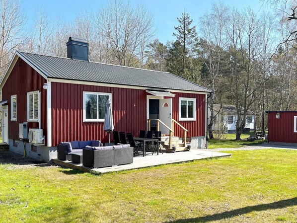 House | Exterior