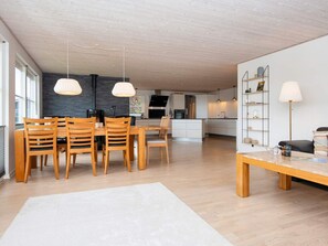 Dining - 5 Star Holiday Home in Vinderup (Vinderup)