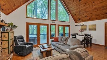 Cabin, 2 Bedrooms | Living area | Smart TV, streaming services
