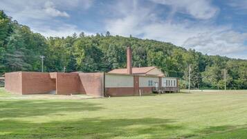 Apartment (0 Bedroom) | Interior